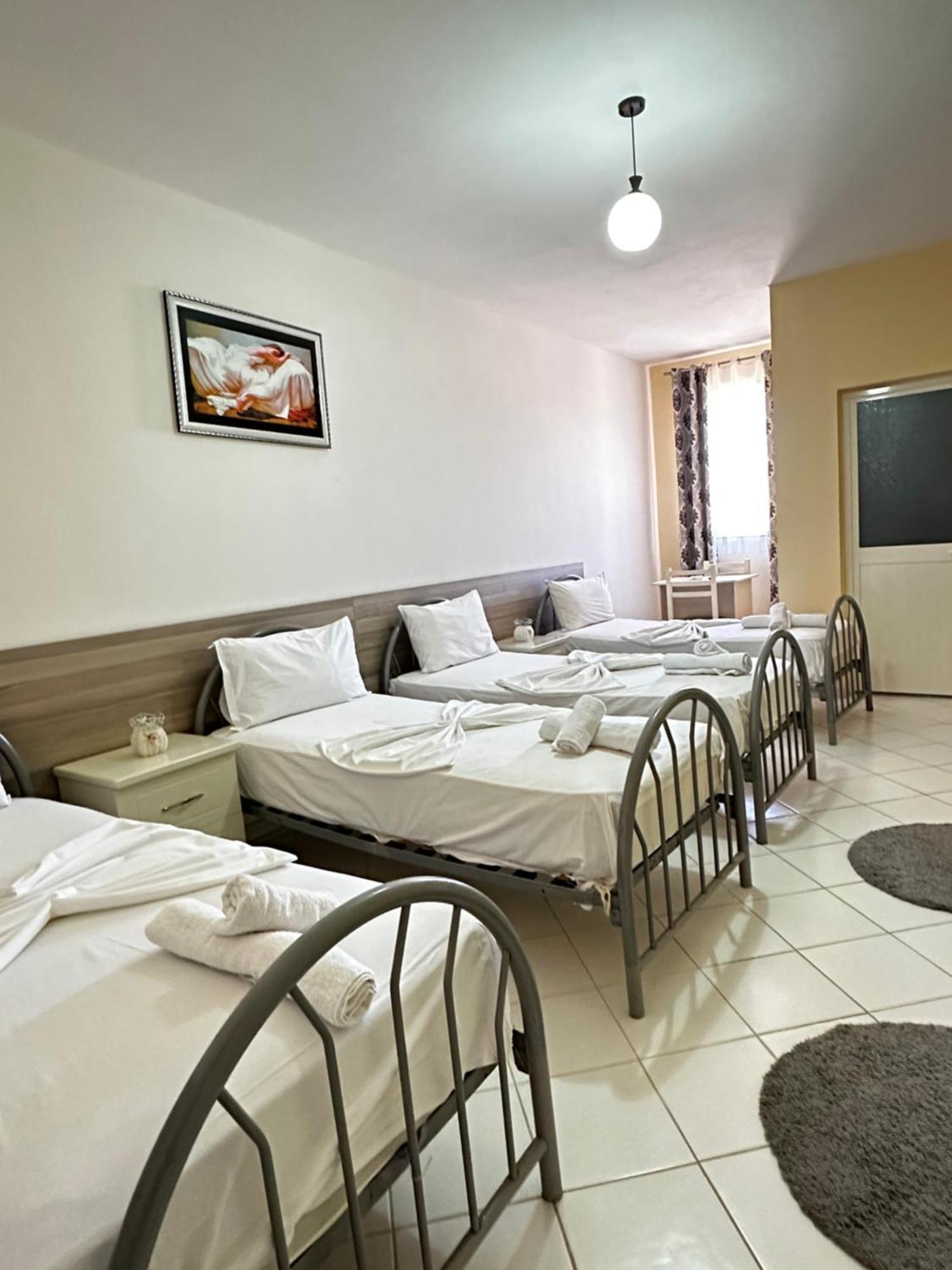 שקודר Hotel St.Pauli מראה חיצוני תמונה