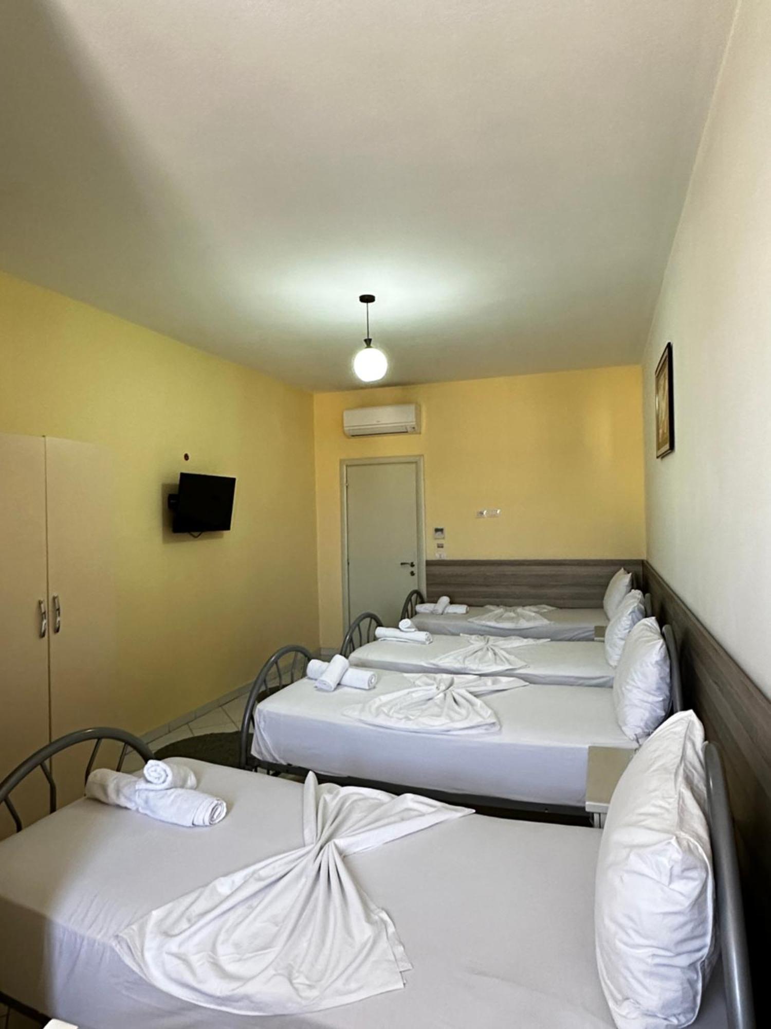 שקודר Hotel St.Pauli מראה חיצוני תמונה