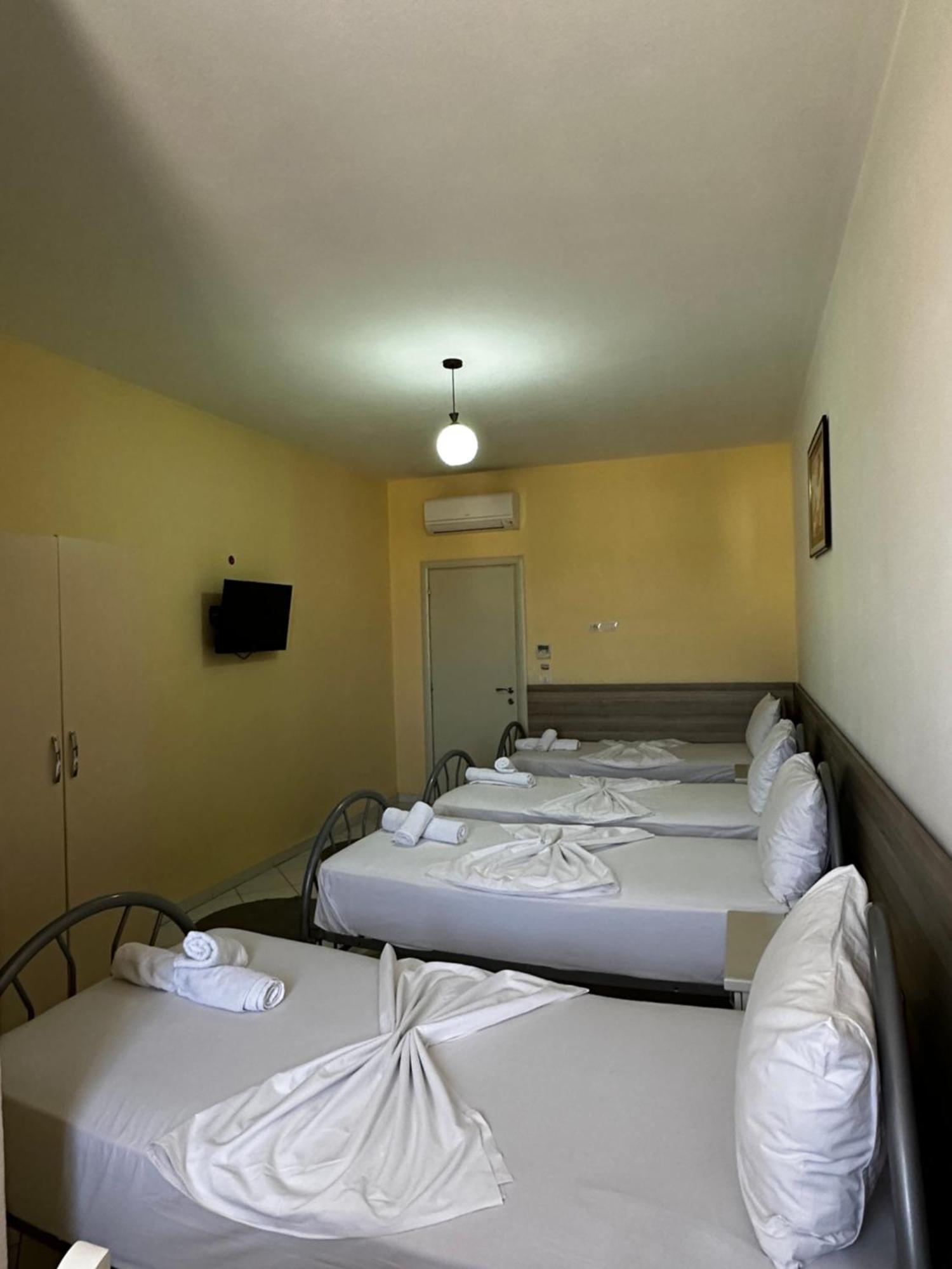 שקודר Hotel St.Pauli מראה חיצוני תמונה