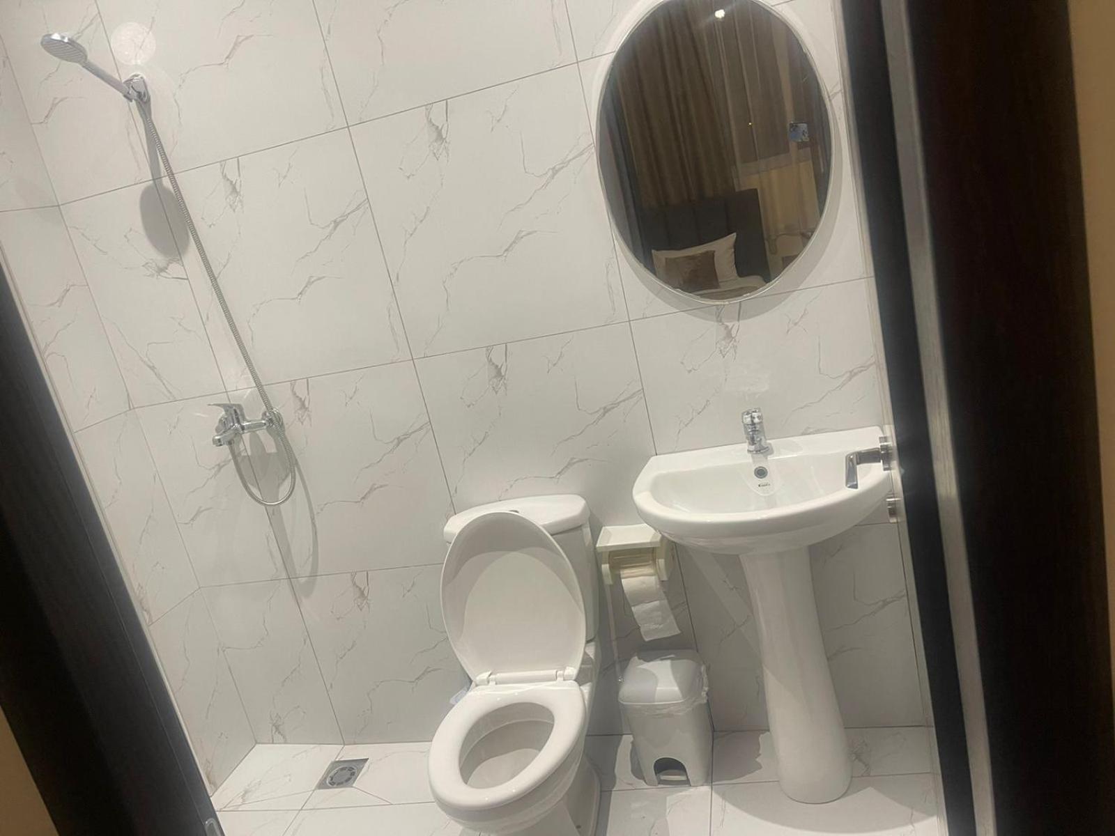 שקודר Hotel St.Pauli מראה חיצוני תמונה