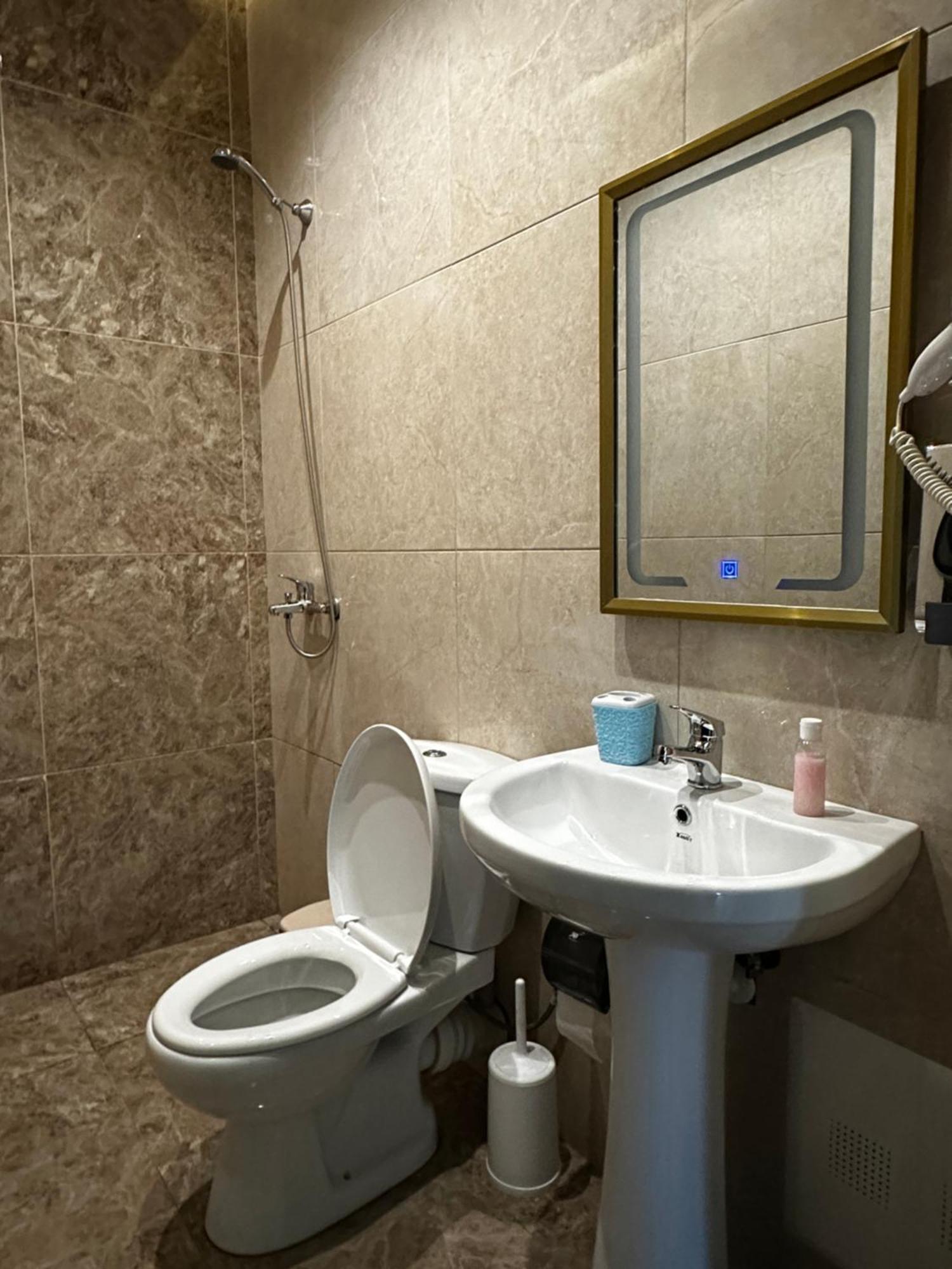 שקודר Hotel St.Pauli מראה חיצוני תמונה
